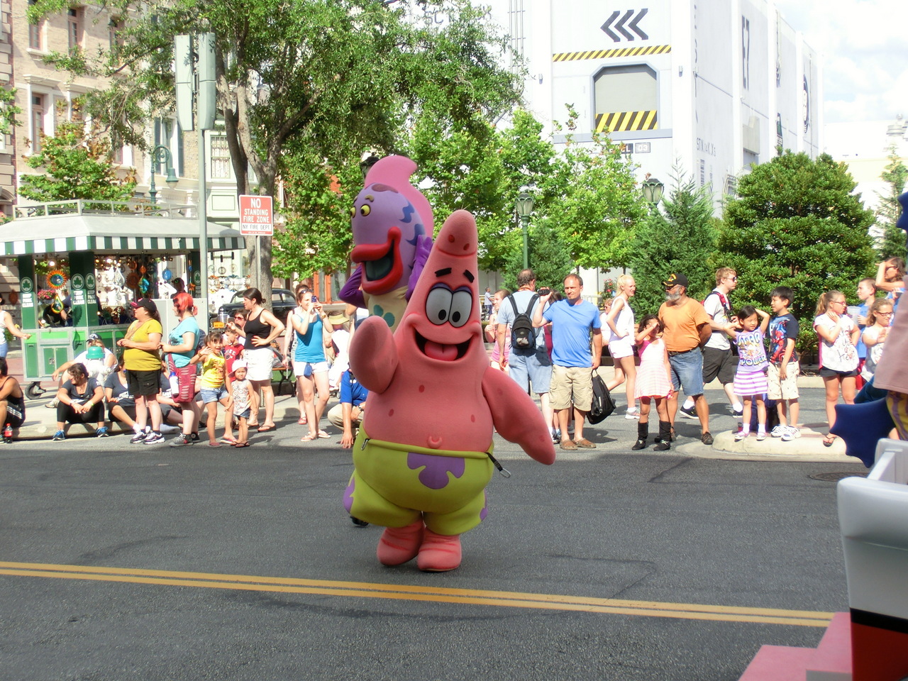 Patrick von Spongebob Schwammkopf bei der Universal Superstar Parade