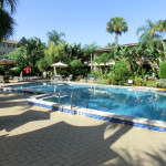 Swimming Pool im Hotel-Innenhof