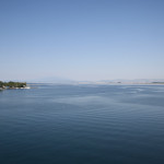 Wasser im Hafen bei der Ausfahrt mit der Fähre nach Thassos