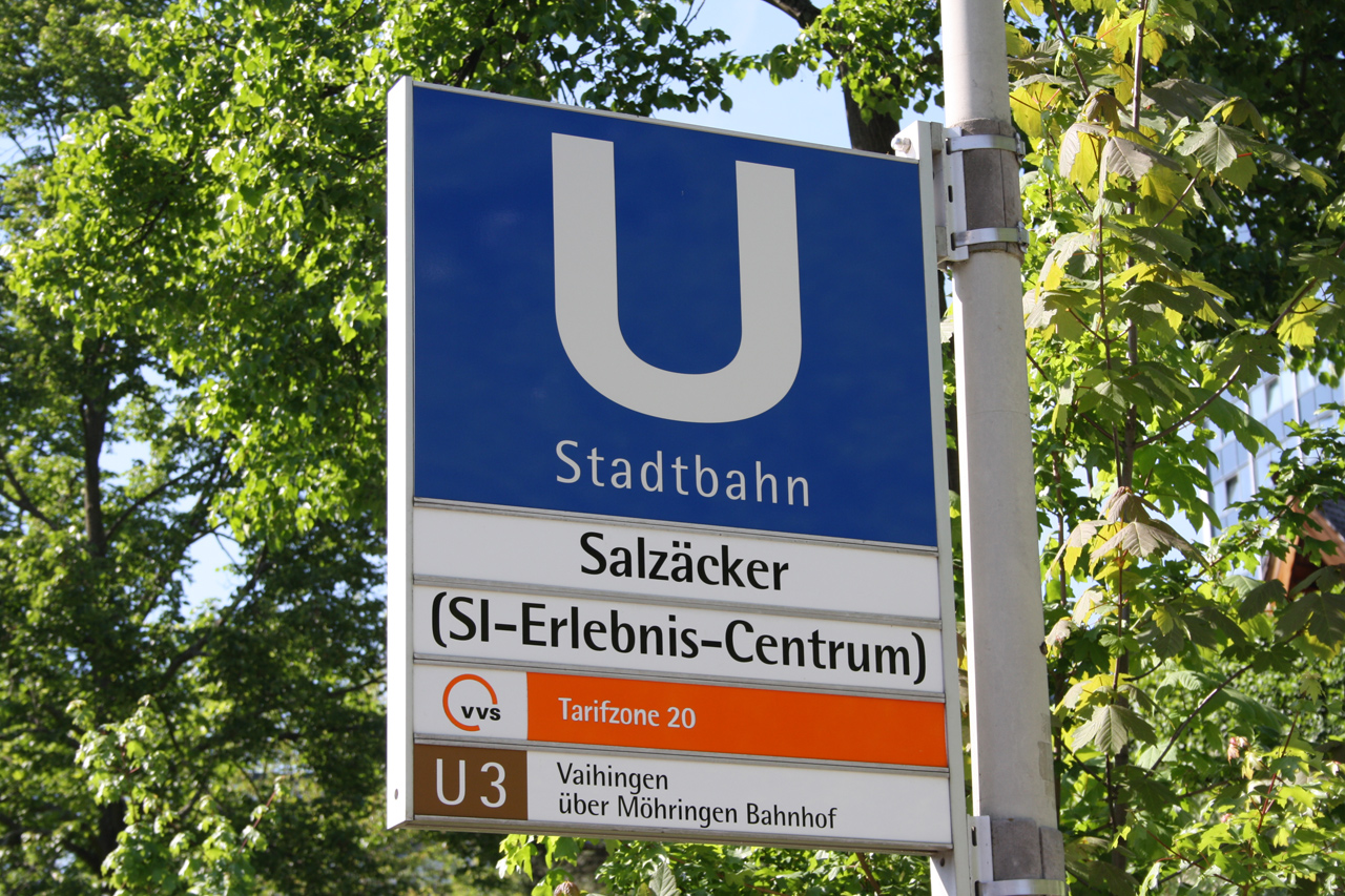 Stadtbahnhaltestelle Salzäcker - SI-Centrum - Stuttgart-Plieningen