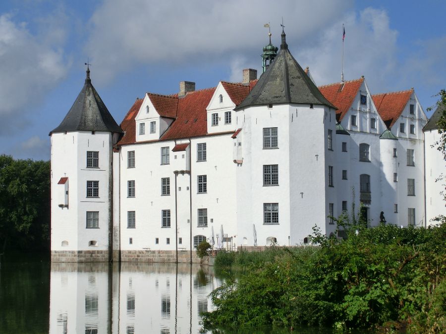 Nahansicht Wasserschloss Glücksburg